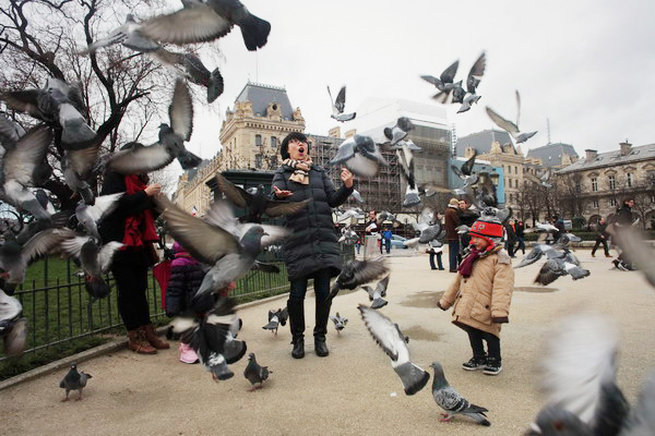 System targets Chinese tourists' behavior