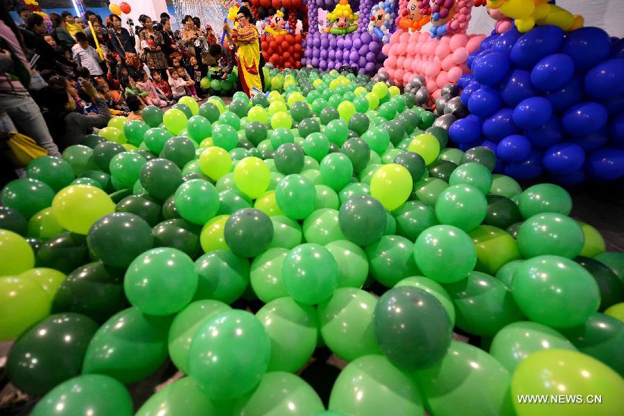 CHINA-ANHUI-HEFEI-BALLOON CARNIVAL (CN)
